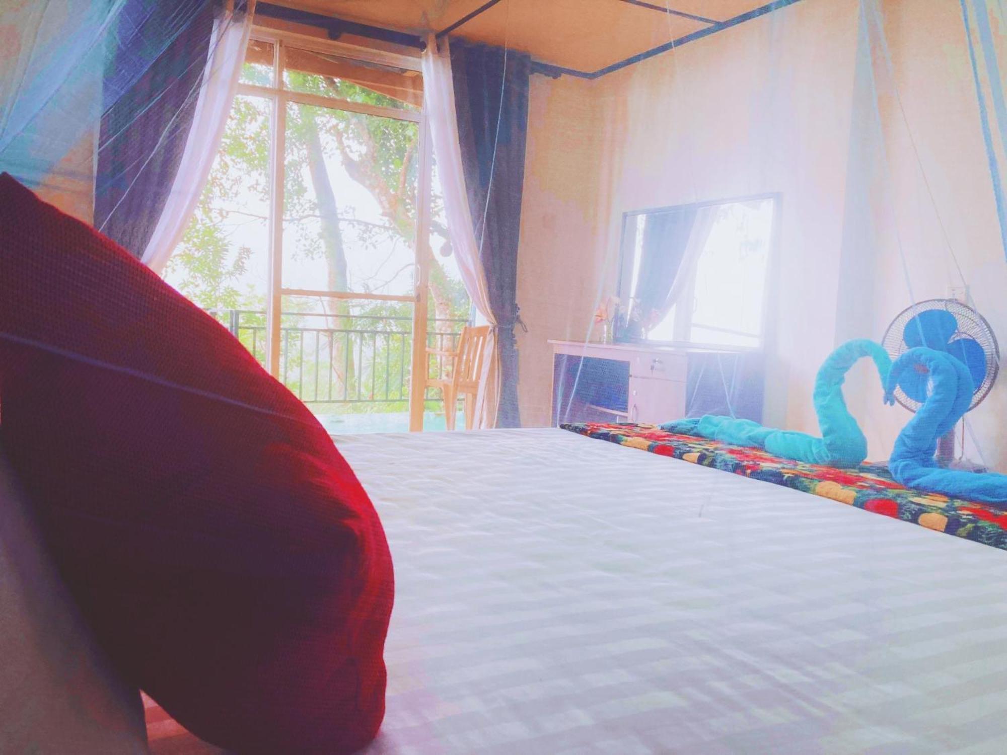 Talanta Ella Hotel ภายนอก รูปภาพ